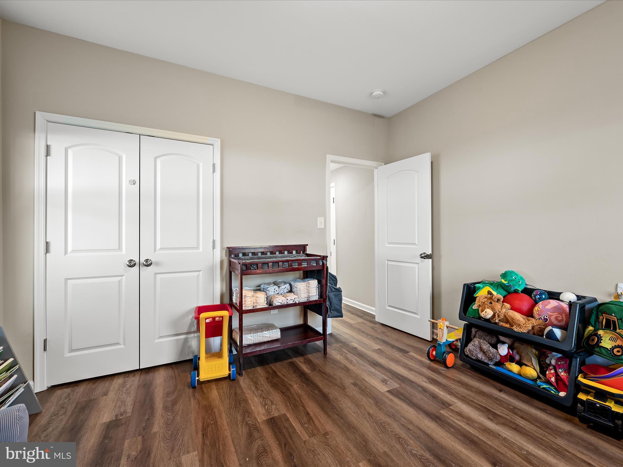 STONEY RIDGE ESTATES - Residential