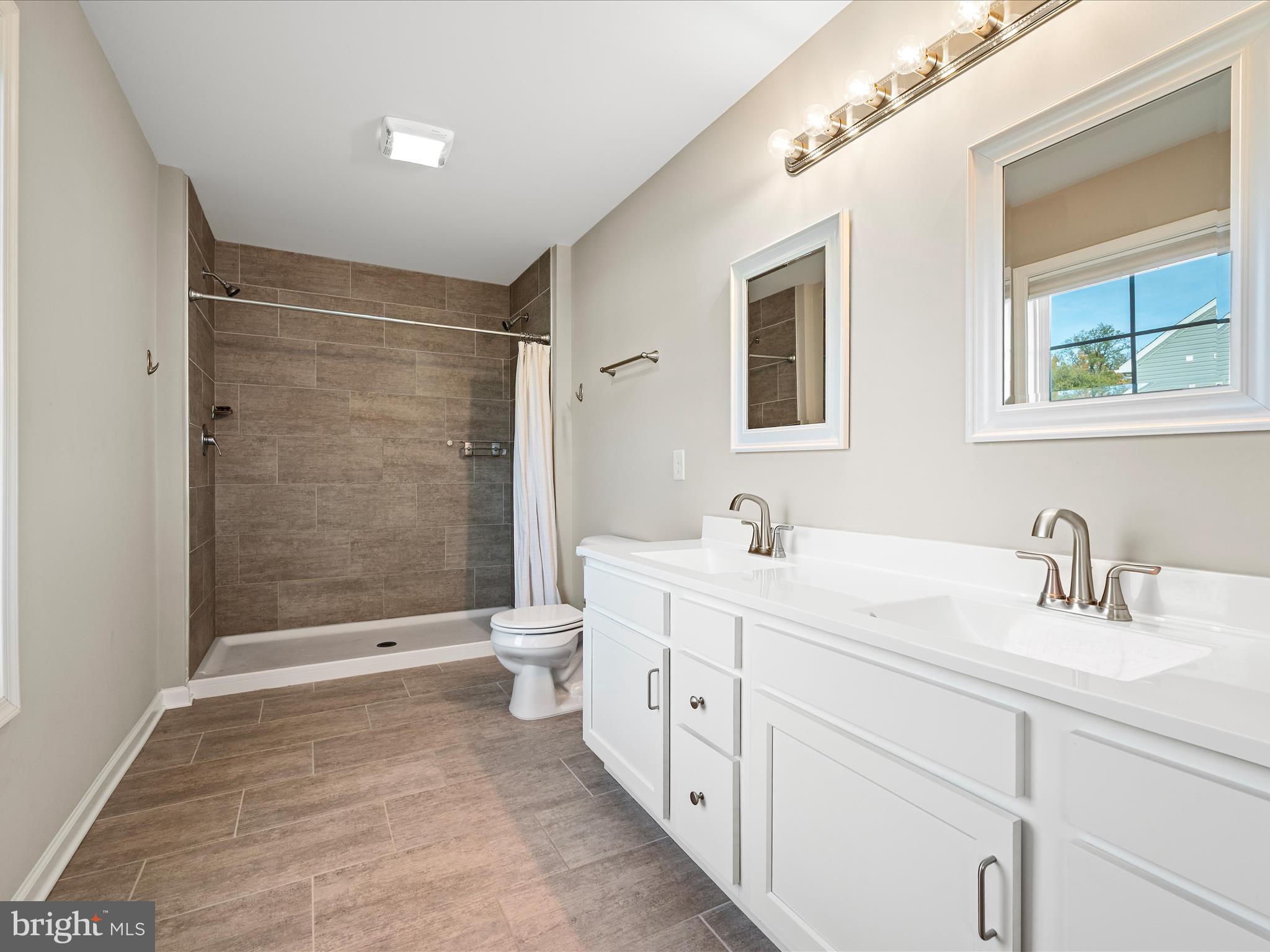 STONEY RIDGE ESTATES - Residential