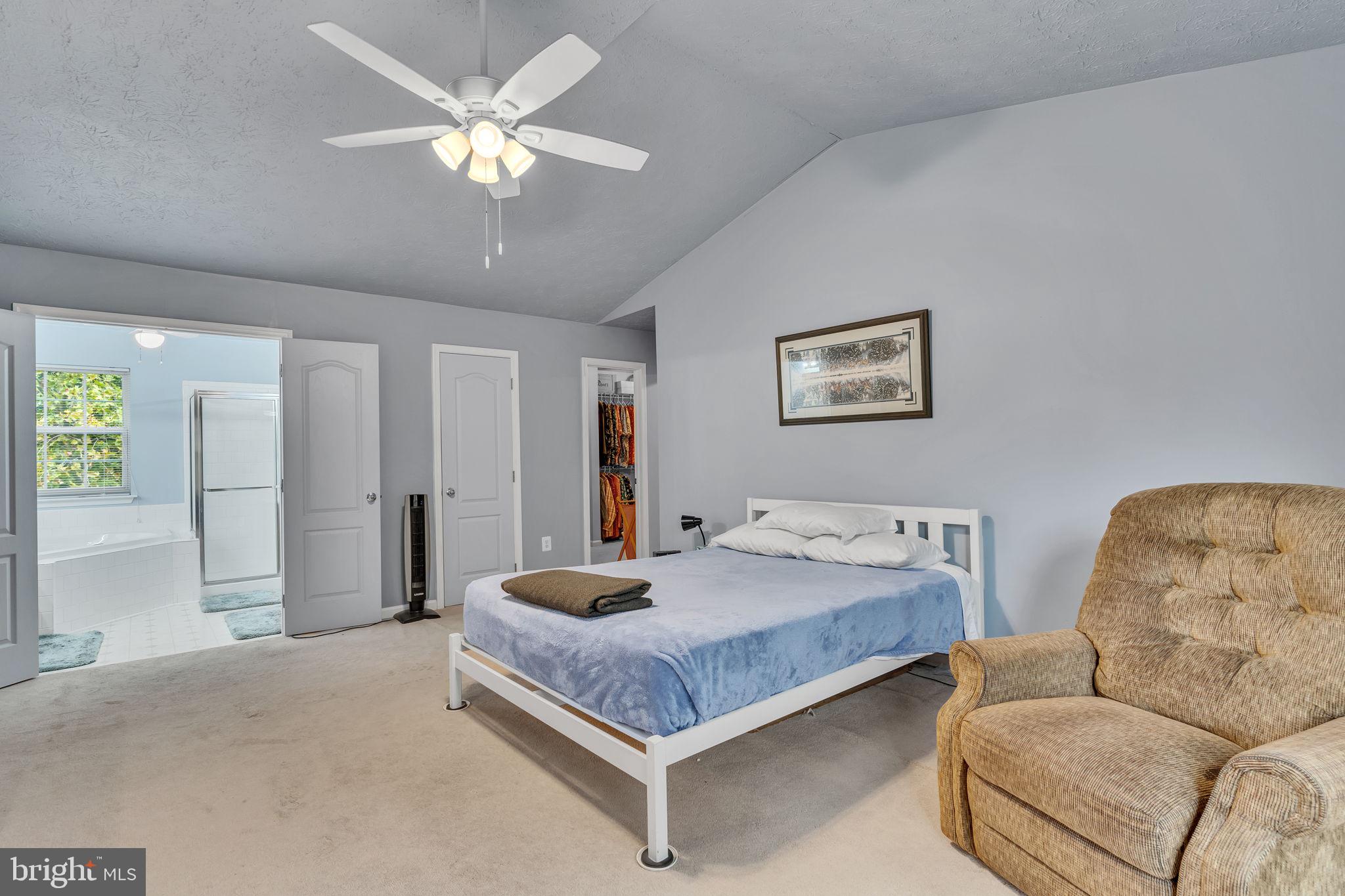 ASHFORD - Residential