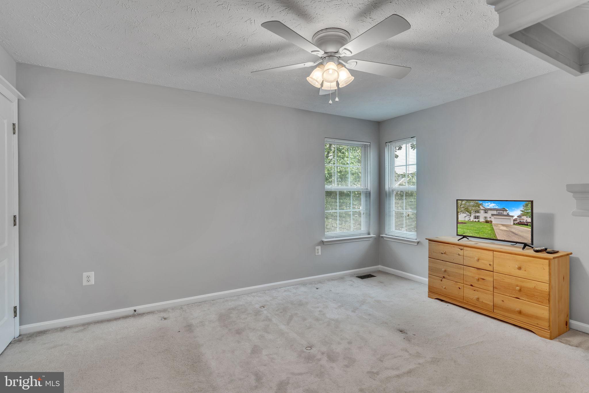 ASHFORD - Residential