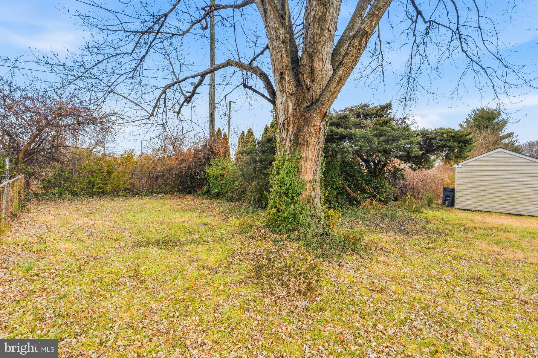 ABERDEEN HILLS - Residential