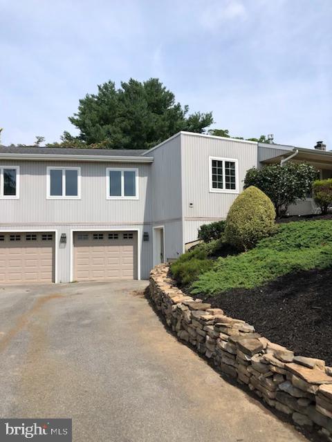 1900 WOODSTOCK ROAD