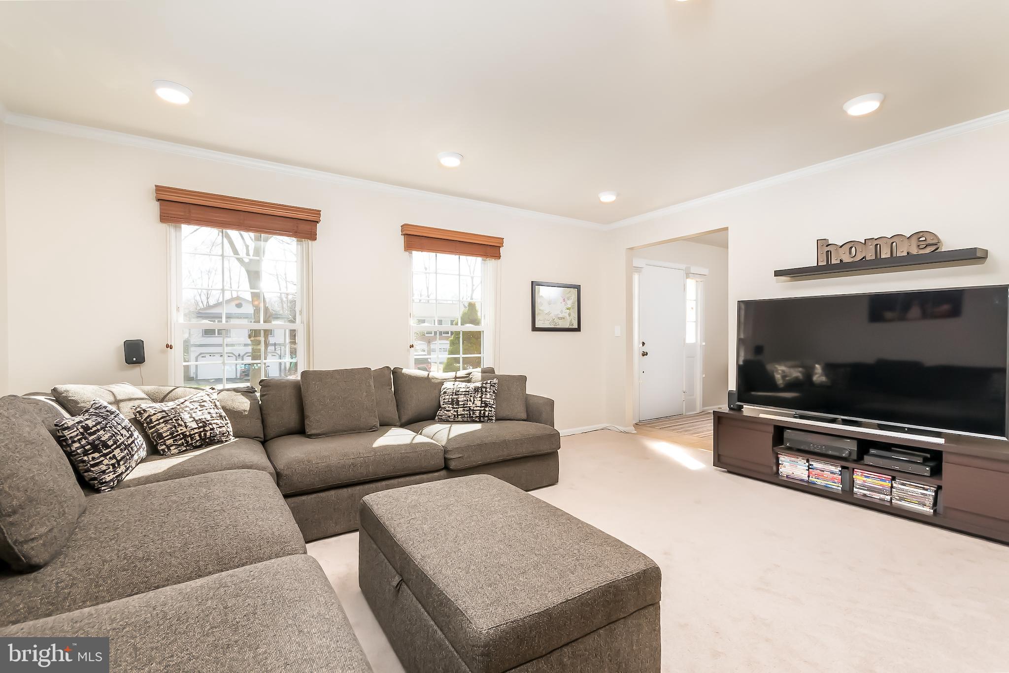 LAKE RIDGE - Residential