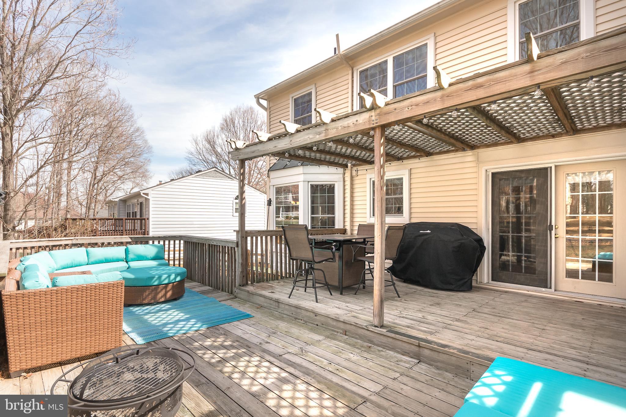 LAKE RIDGE - Residential