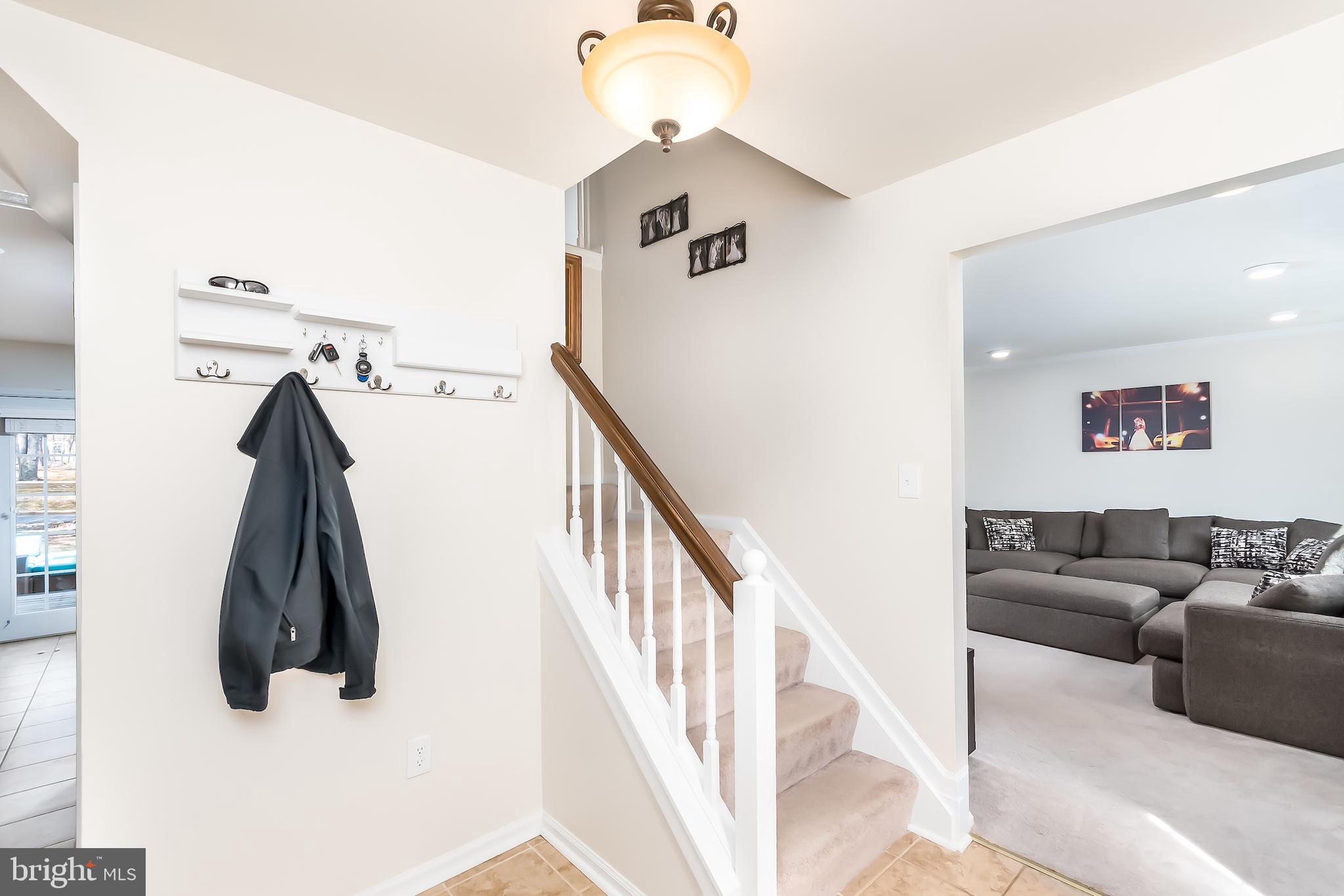 LAKE RIDGE - Residential