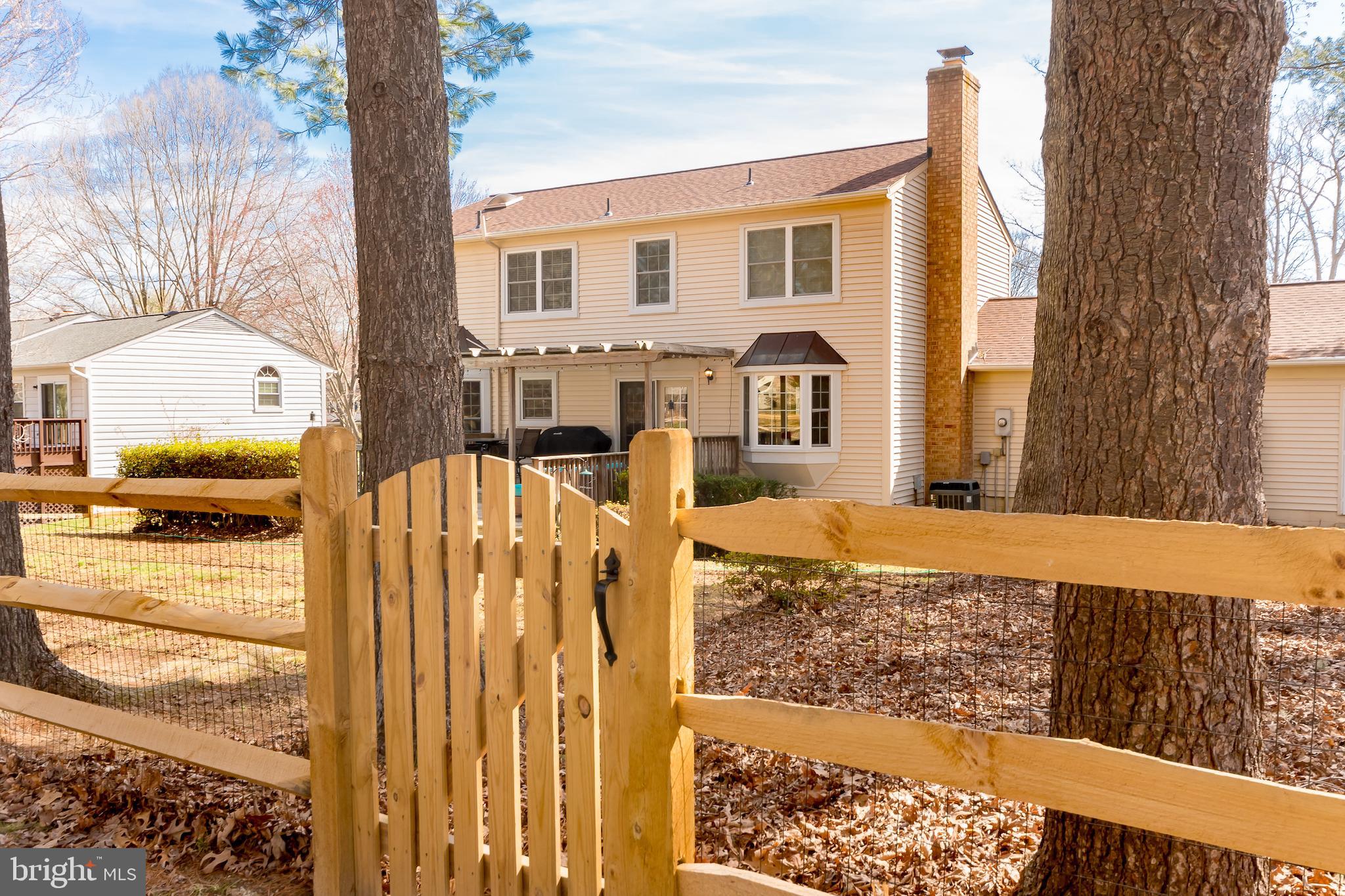 LAKE RIDGE - Residential