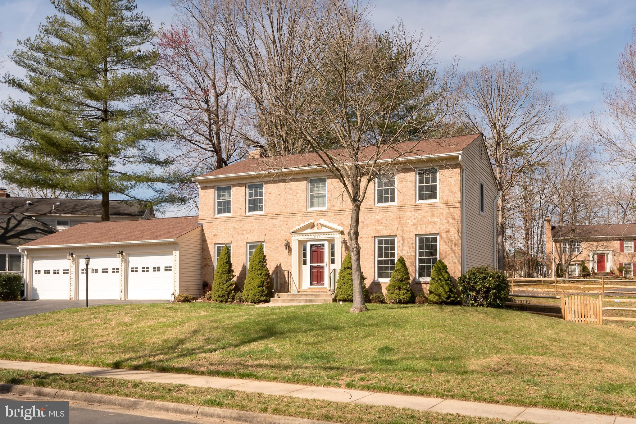 LAKE RIDGE - Residential