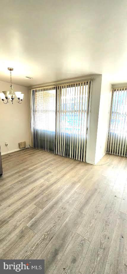 PINES CONDO 01 - Residential Lease