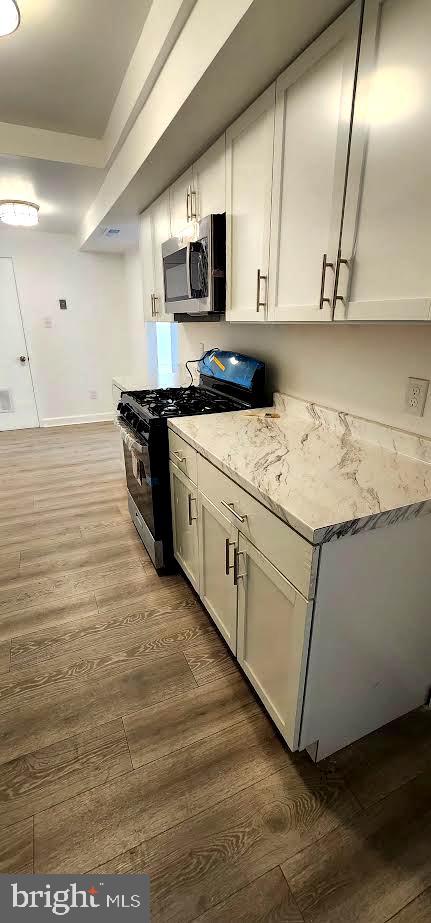 PINES CONDO 01 - Residential Lease