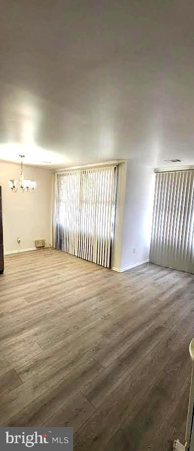 PINES CONDO 01 - Residential Lease