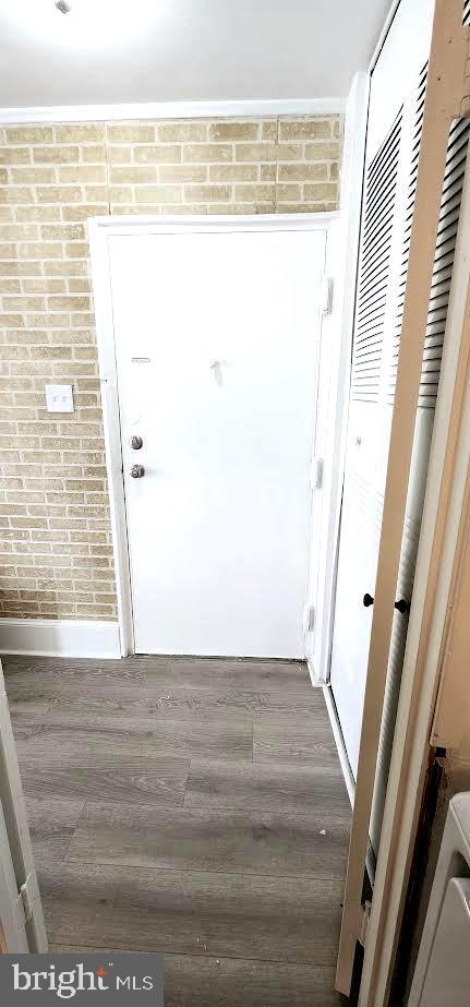 PINES CONDO 01 - Residential Lease