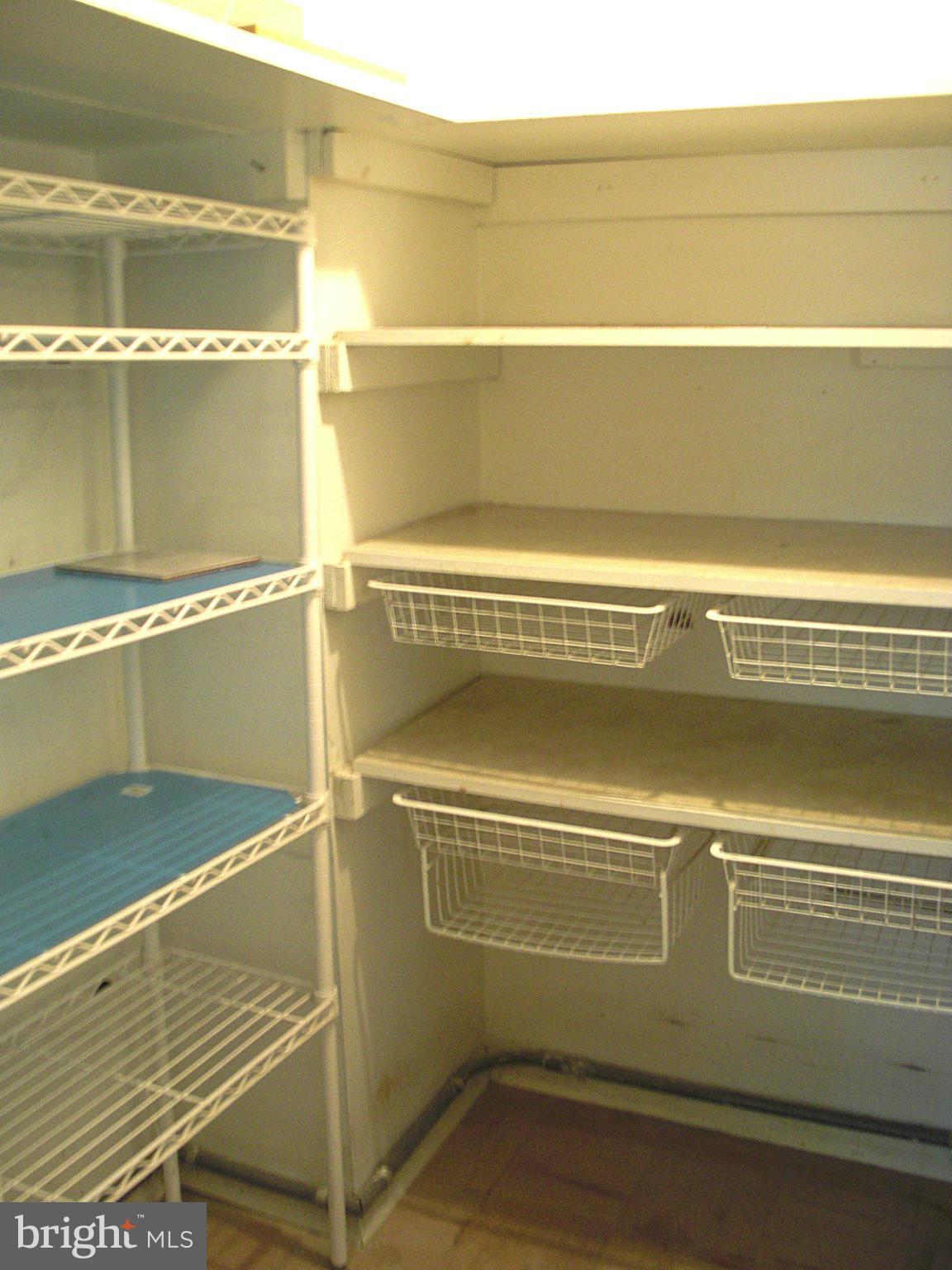 BETHESDA PARK - Residential