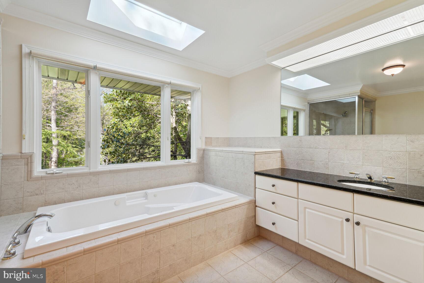 ELMWOOD ESTATES - Residential