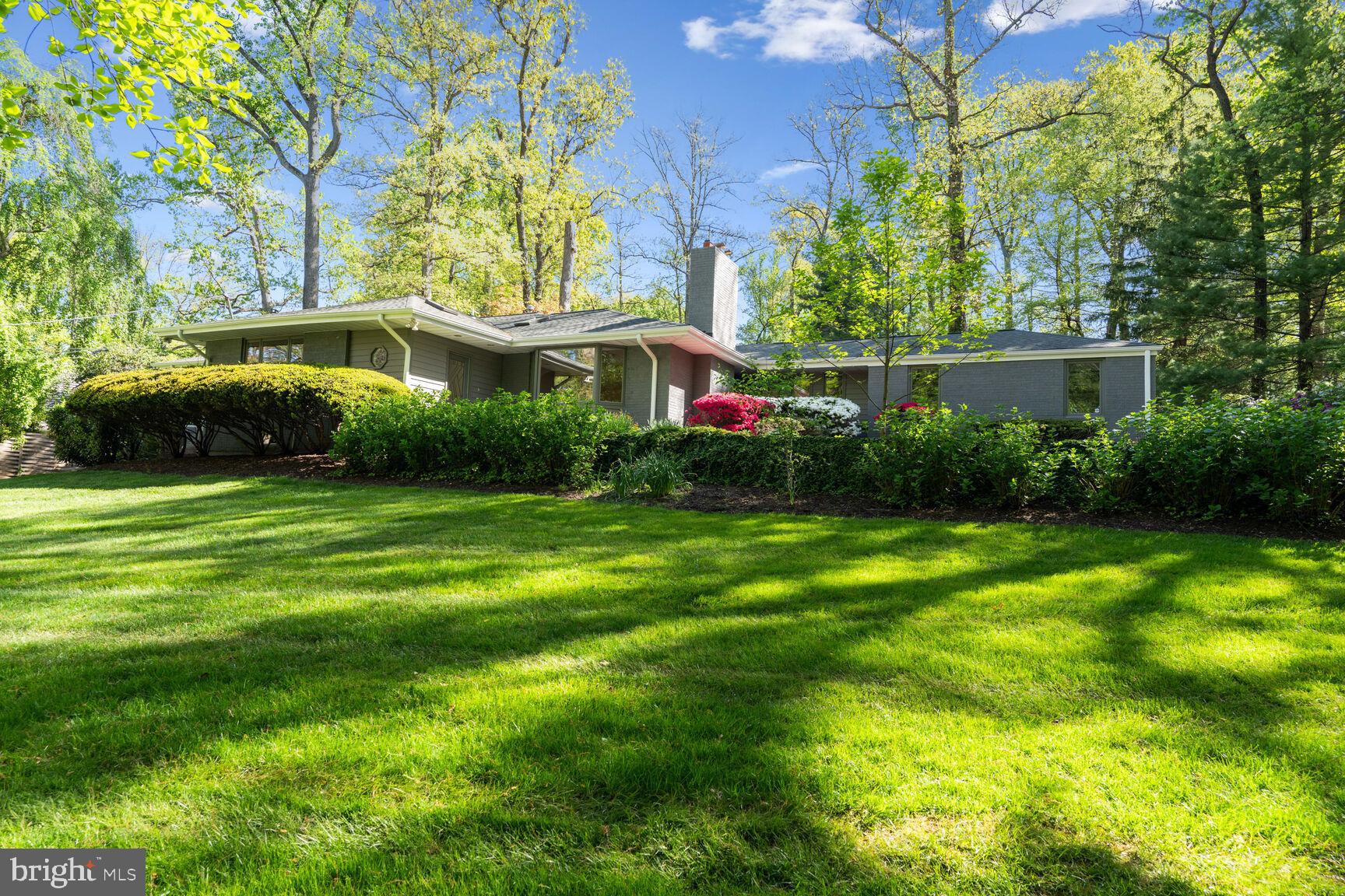 ELMWOOD ESTATES - Residential