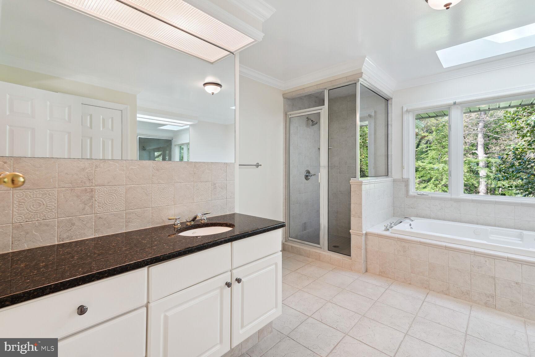 ELMWOOD ESTATES - Residential