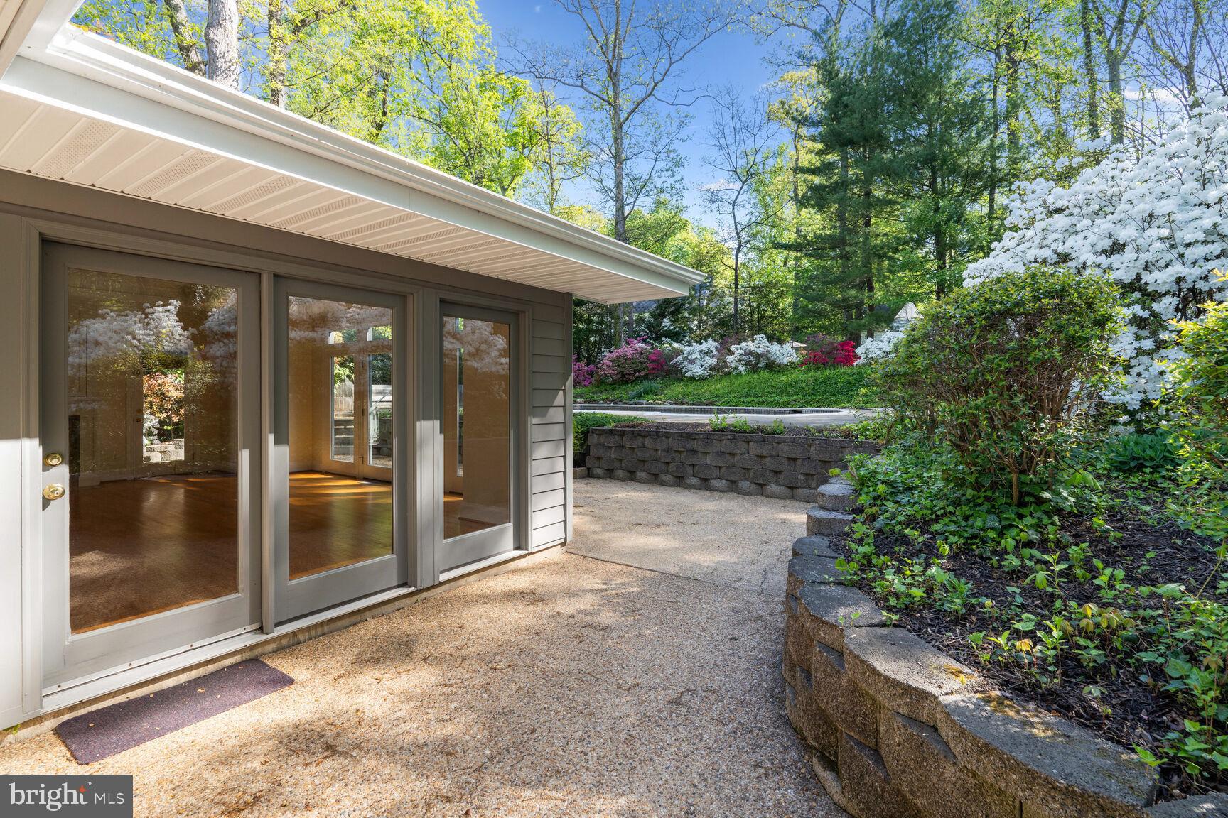 ELMWOOD ESTATES - Residential