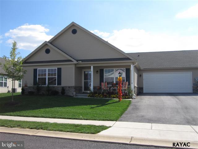 DEATRICK VILLAGE - Residential