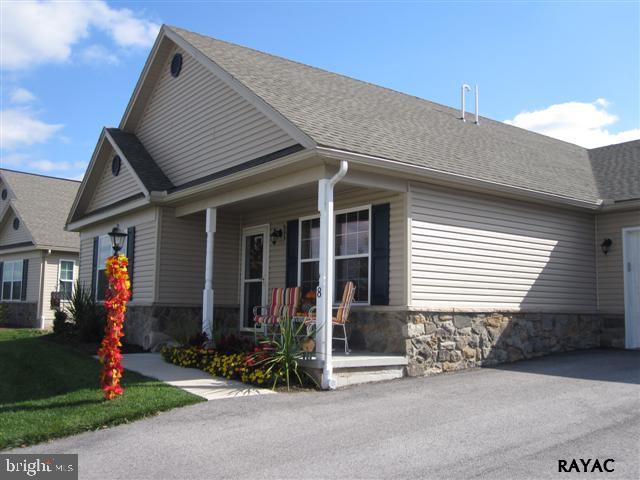 DEATRICK VILLAGE - Residential