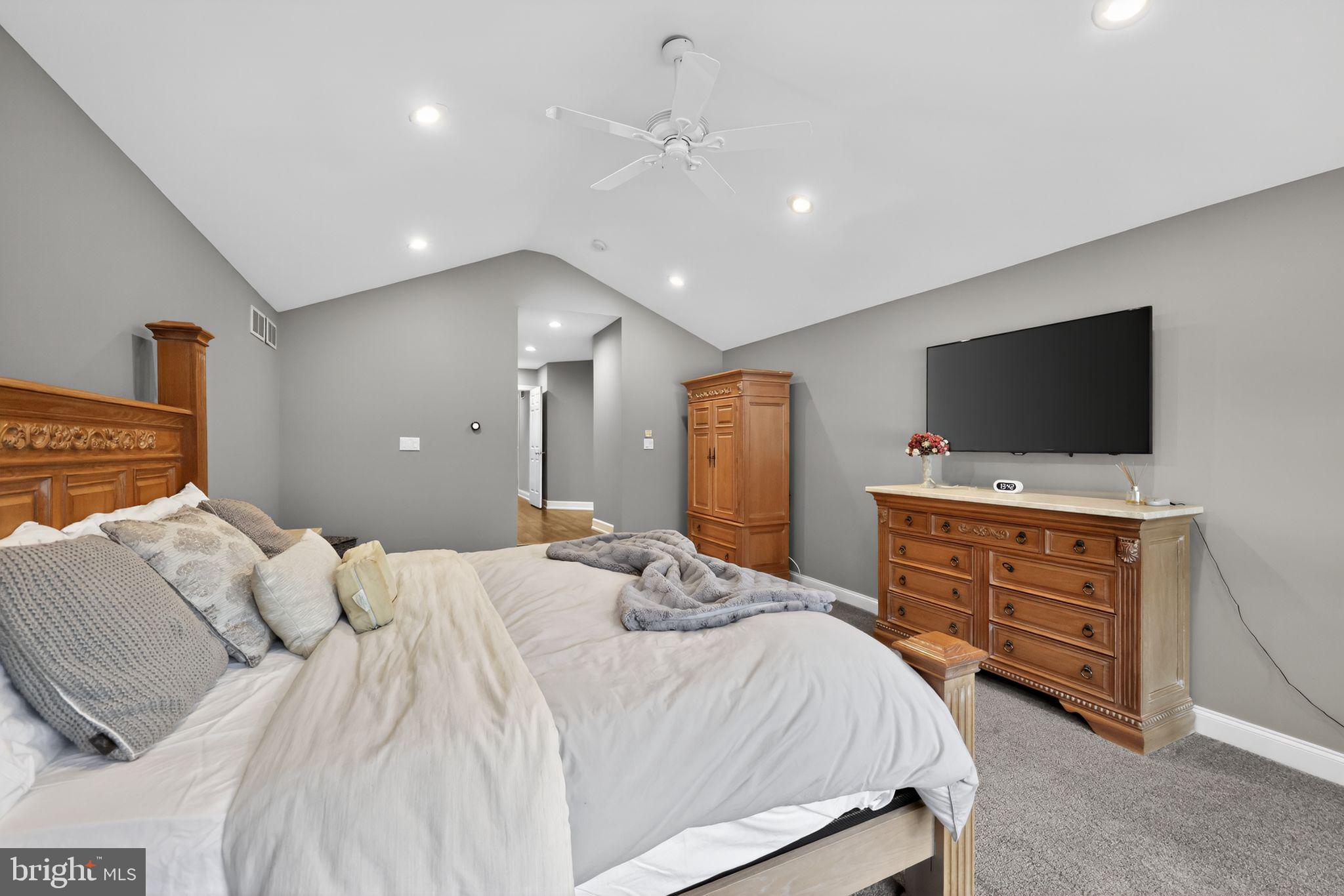 INVERNESS - Residential