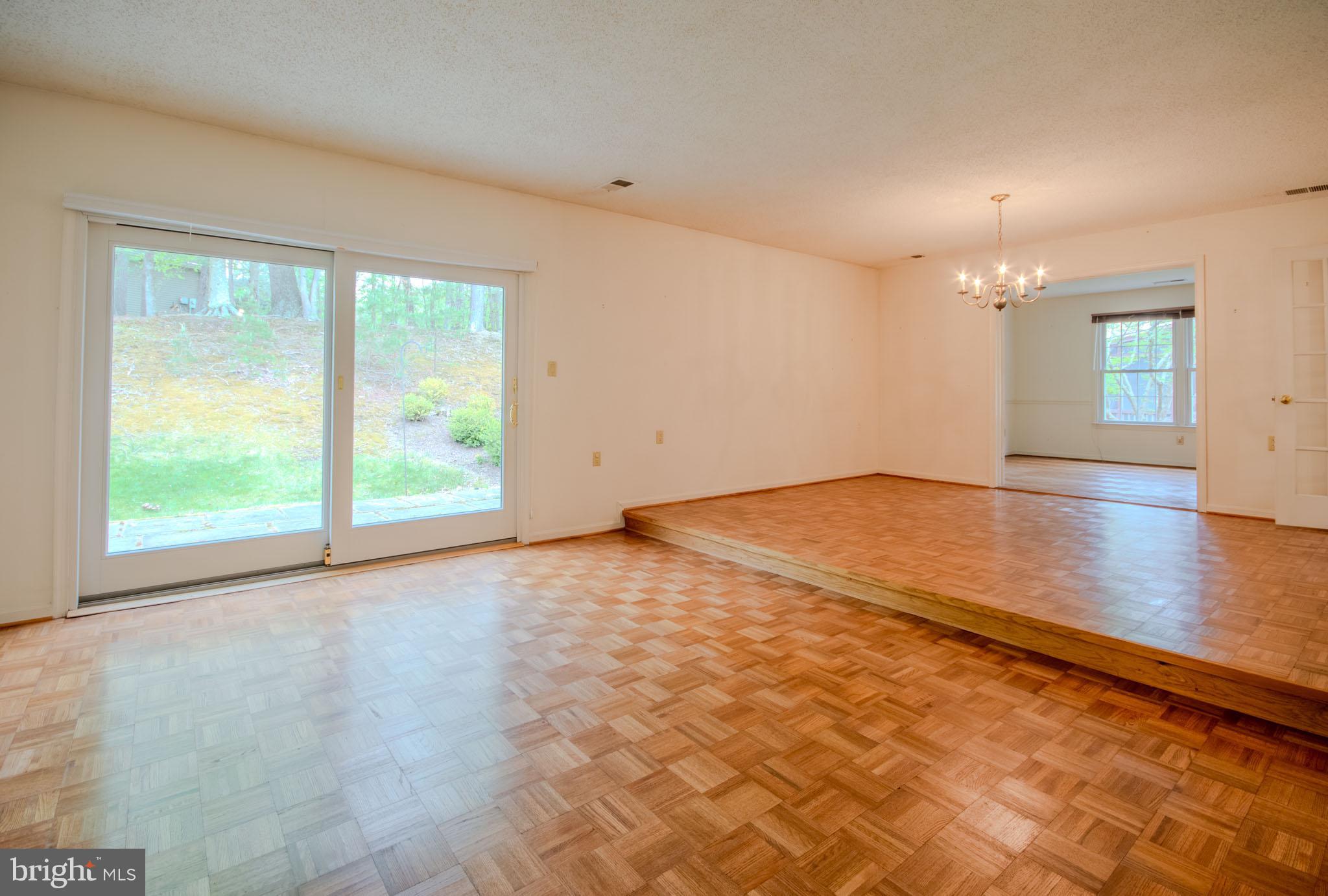 HERITAGE HARBOUR - Residential