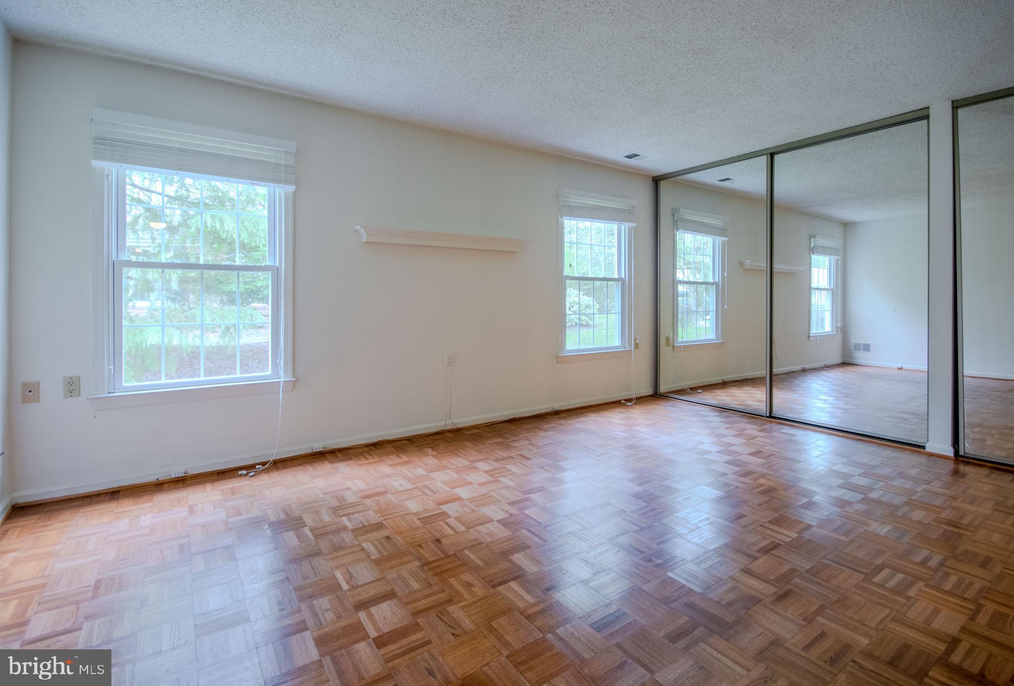 HERITAGE HARBOUR - Residential