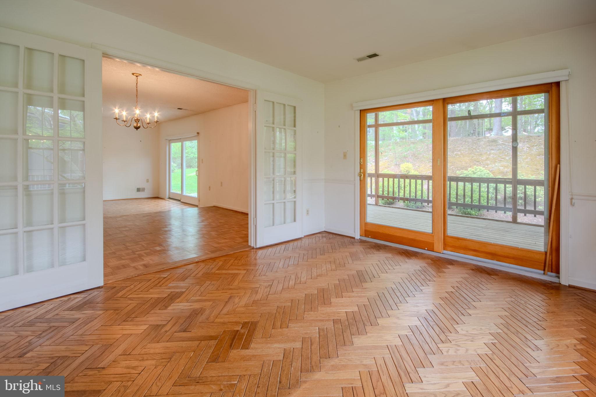 HERITAGE HARBOUR - Residential