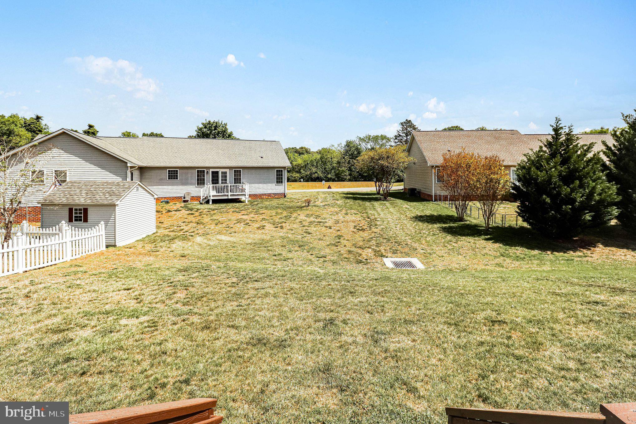 BOWLING GREEN MEADOWS - Residential