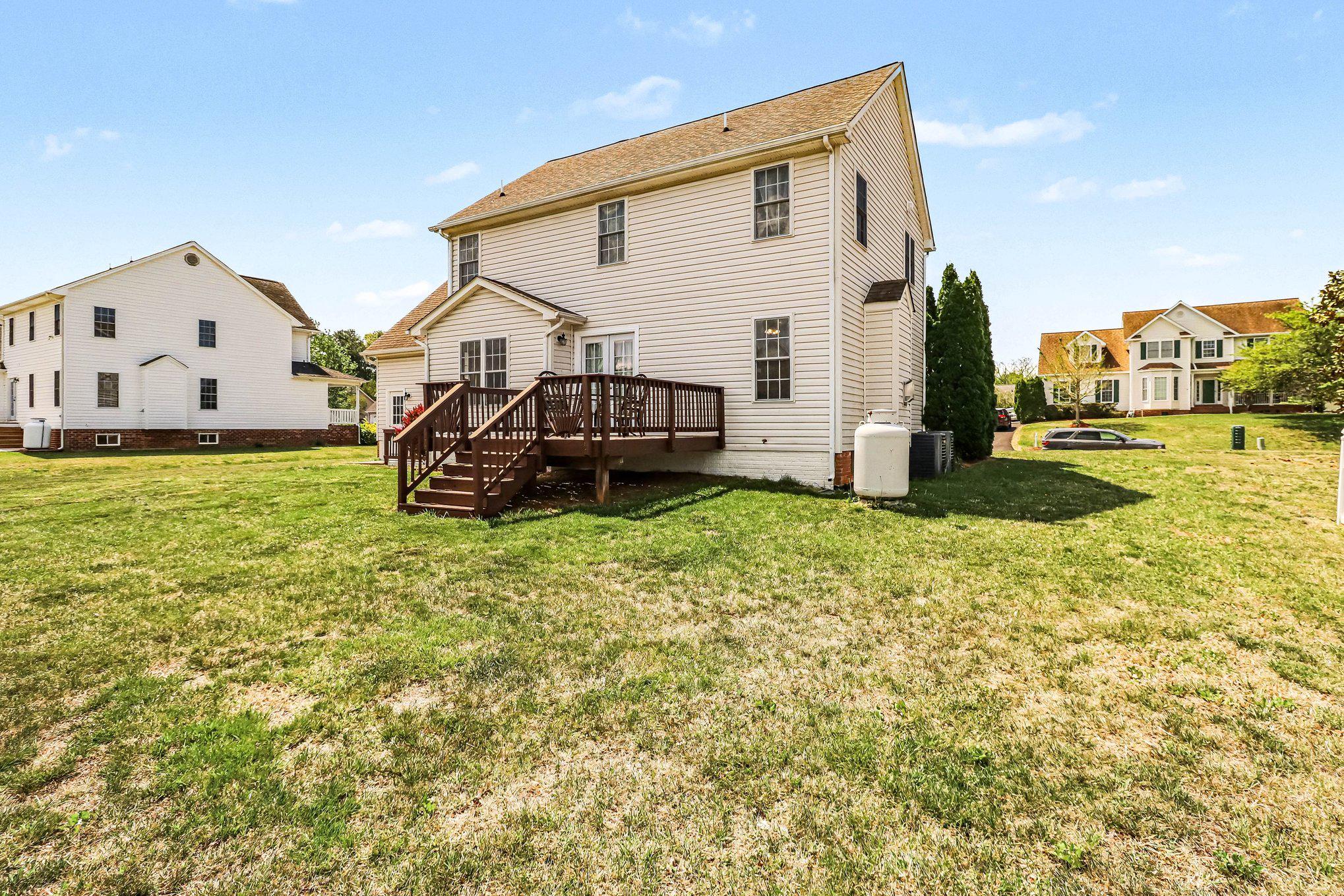 BOWLING GREEN MEADOWS - Residential