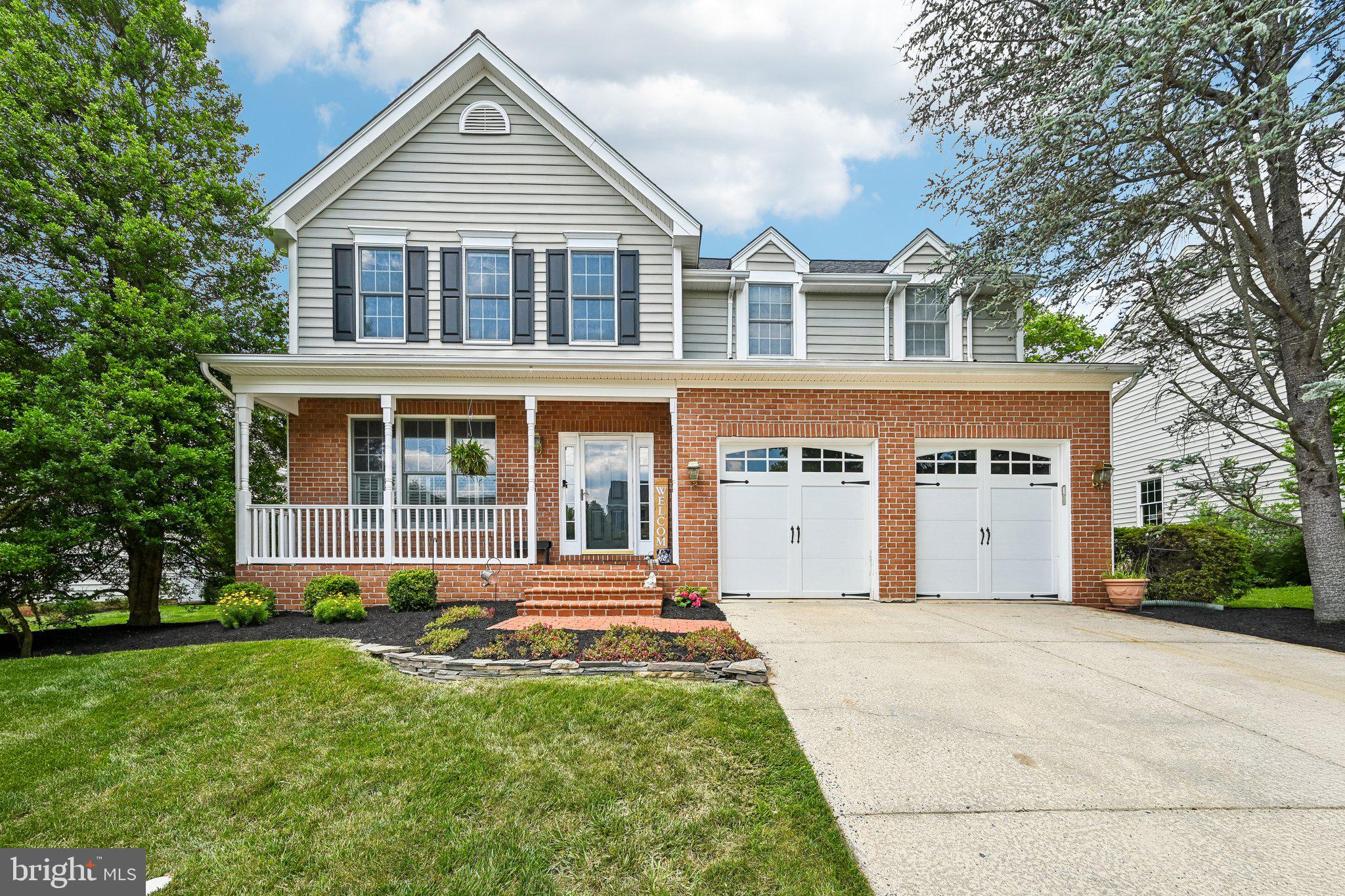6 HEMLOCK COURT
