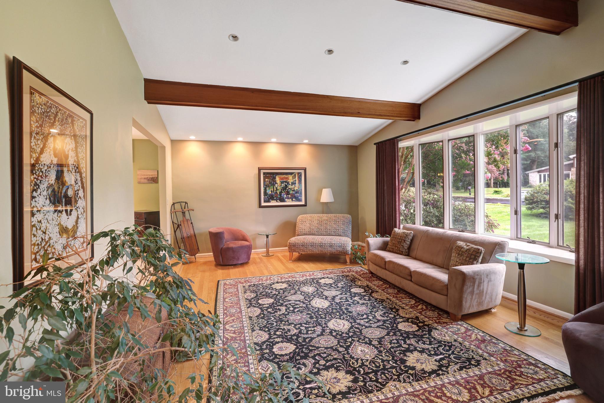 1413 AUTUMN ROAD