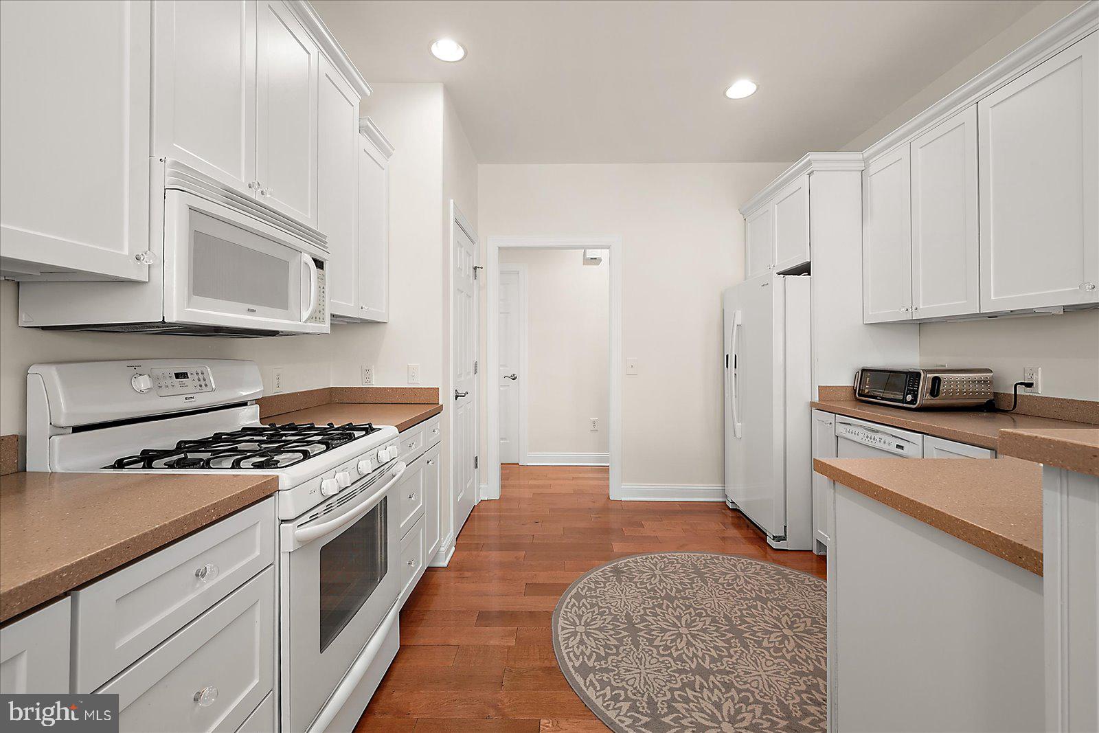 POINT FARM - Residential