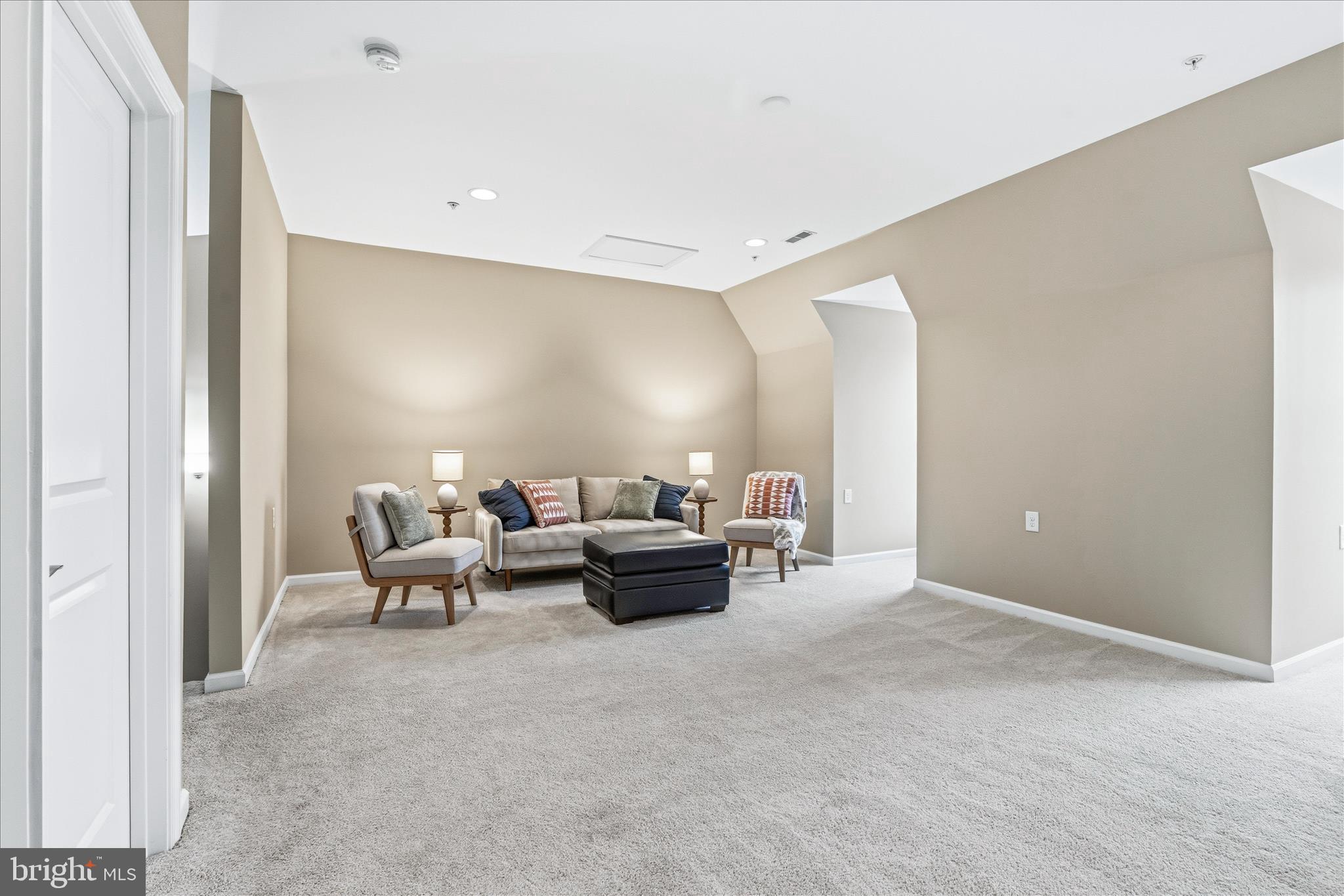 WESTWINDS - Residential