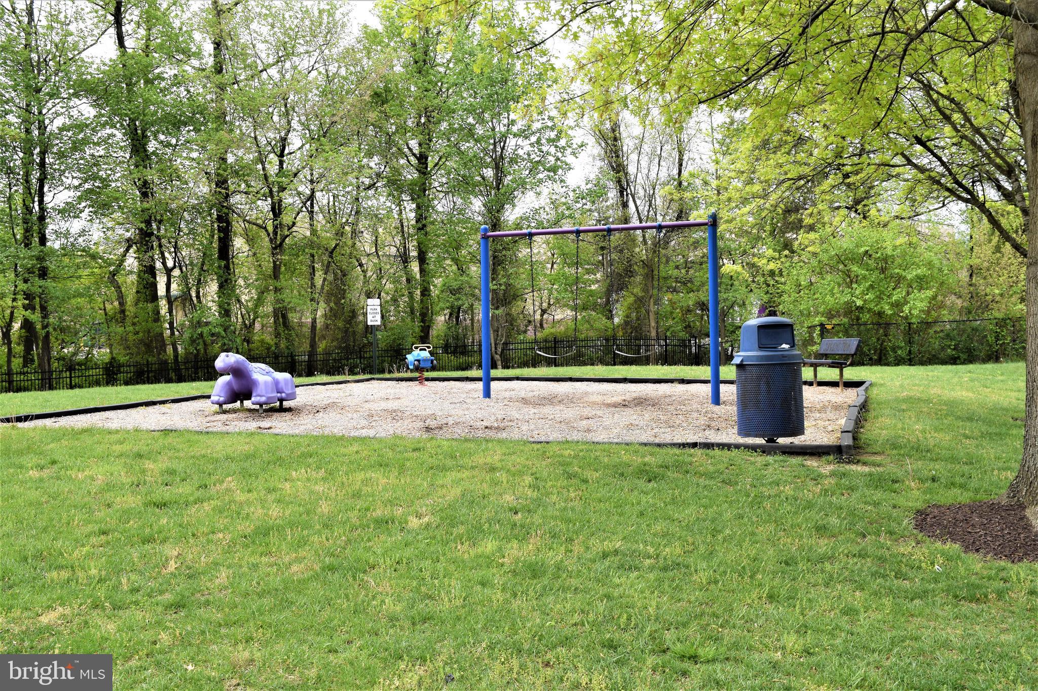 COVINGTON - Residential