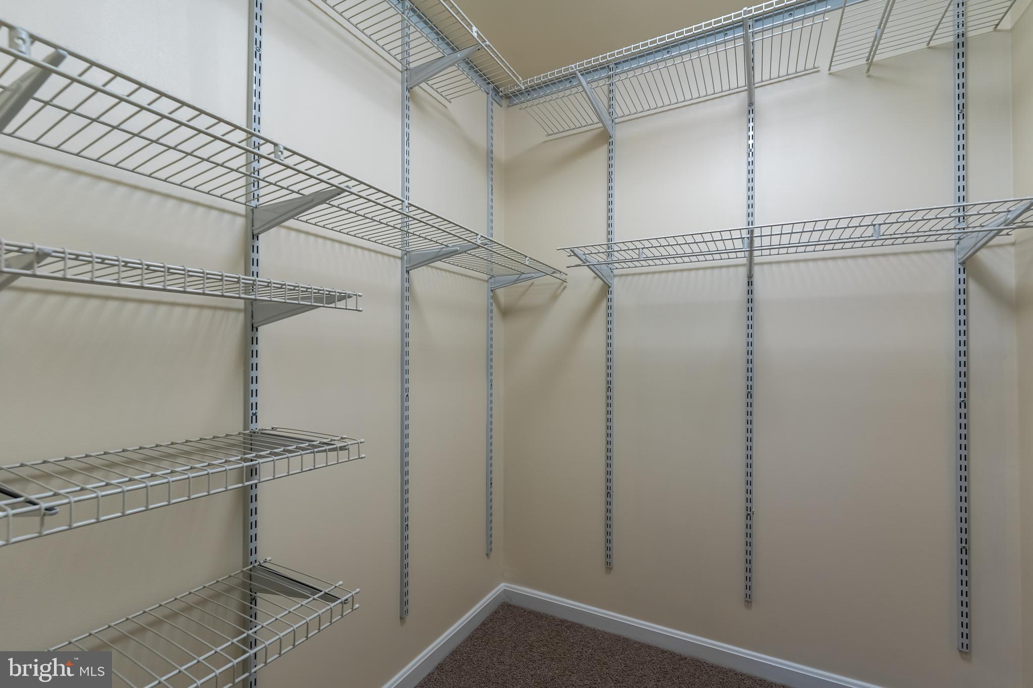 GATEWAY COMMERCE CENTER - Residential