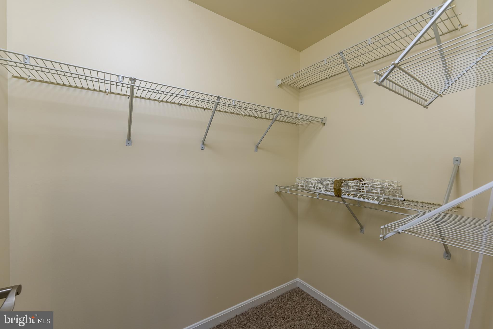 GATEWAY COMMERCE CENTER - Residential