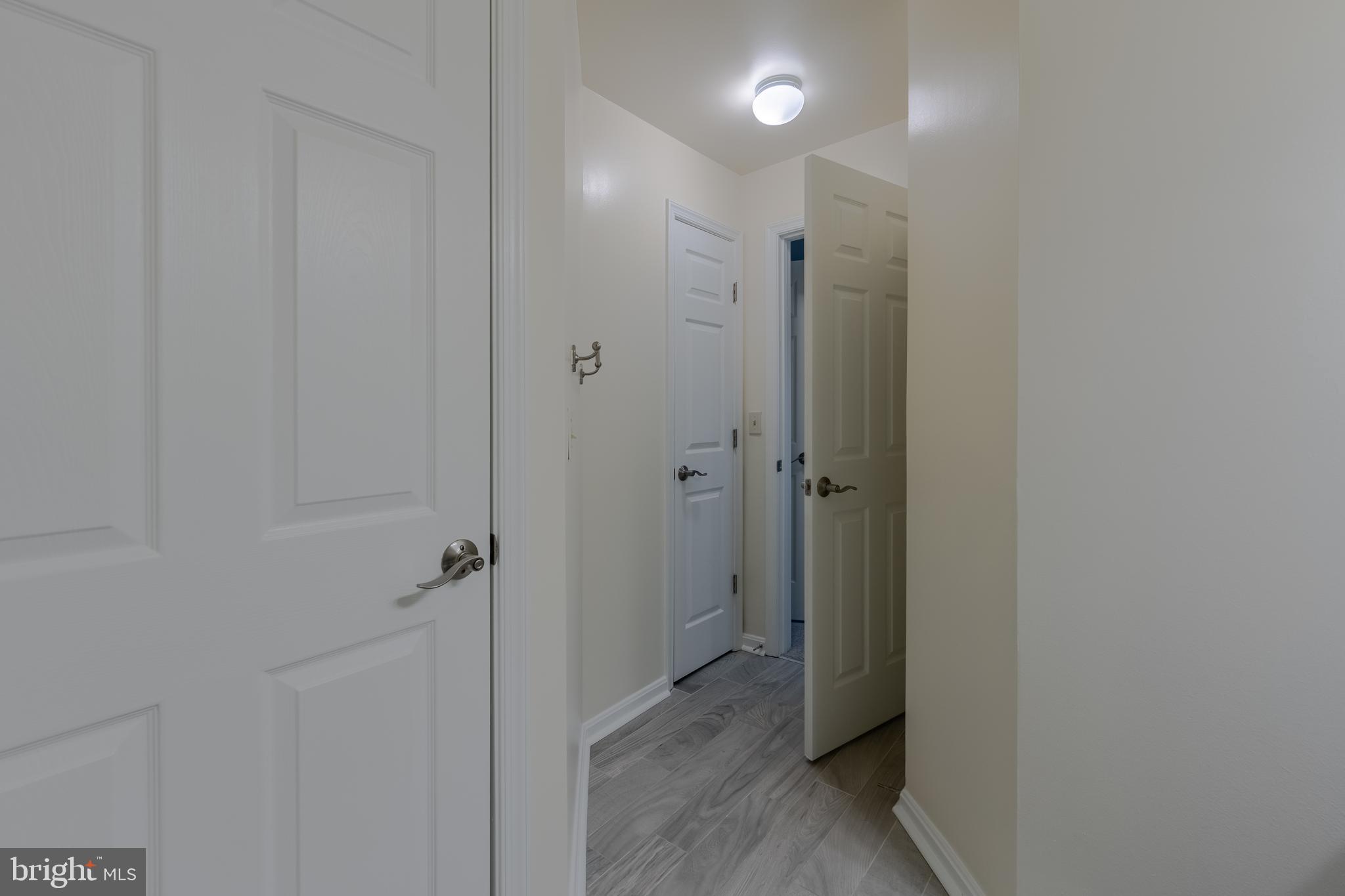 GATEWAY COMMERCE CENTER - Residential