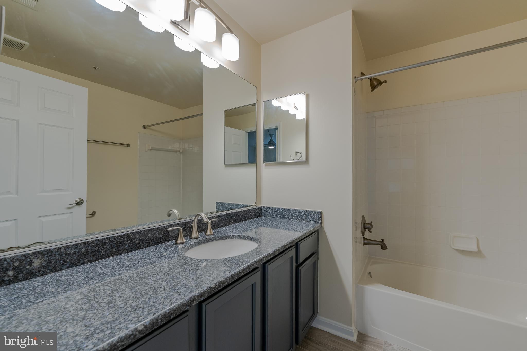 GATEWAY COMMERCE CENTER - Residential