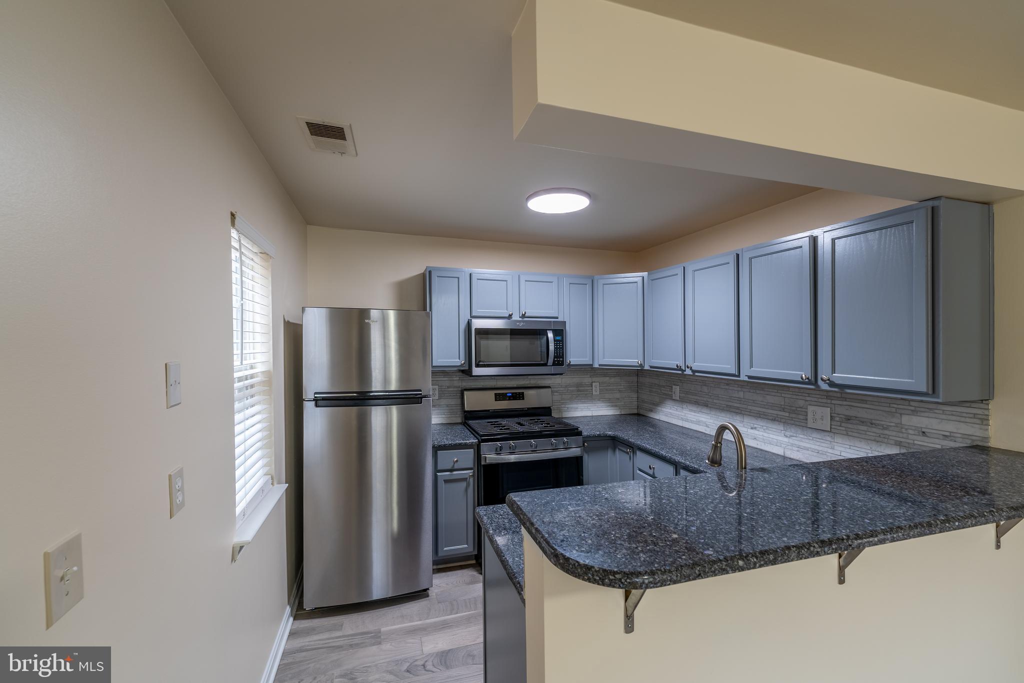 GATEWAY COMMERCE CENTER - Residential