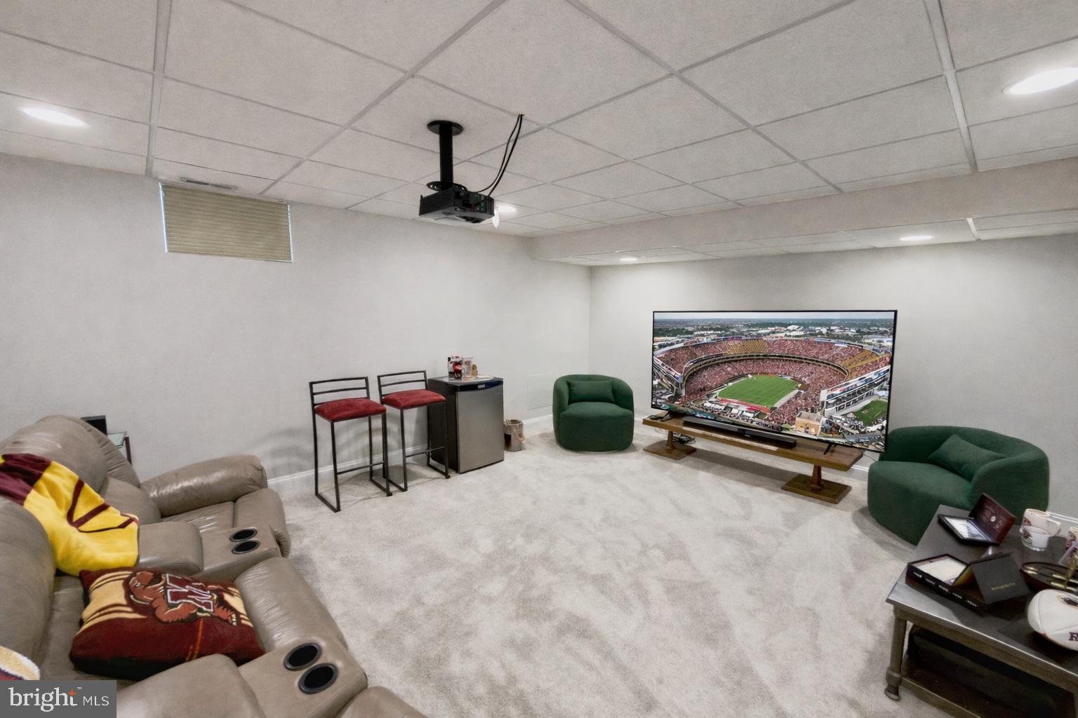 VILLAGE OF RIVER HILL - Residential