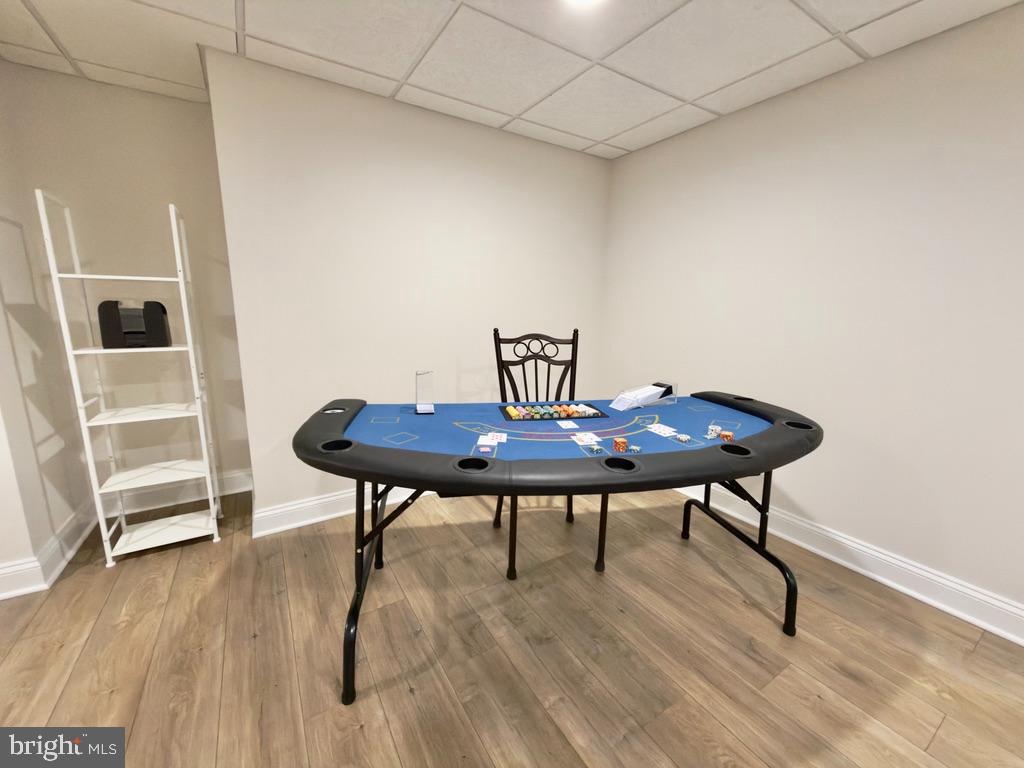 VILLAGE OF RIVER HILL - Residential