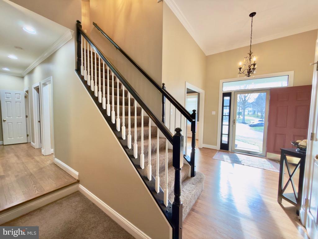 VILLAGE OF RIVER HILL - Residential