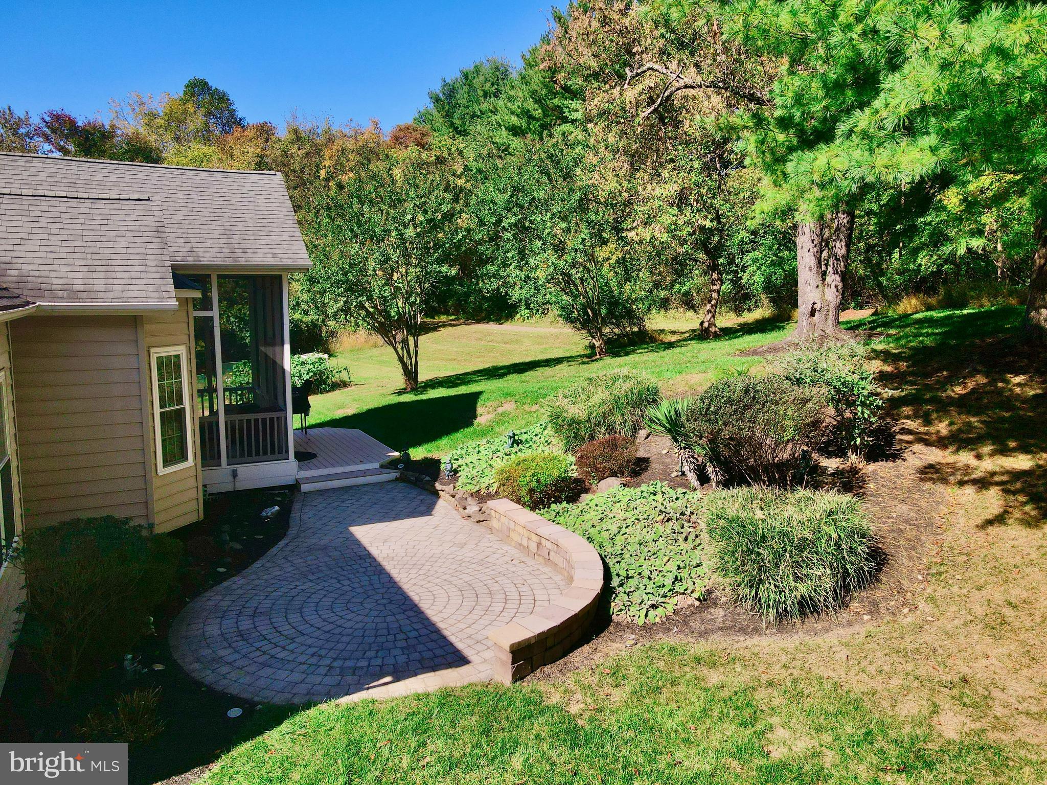 VILLAGE OF RIVER HILL - Residential