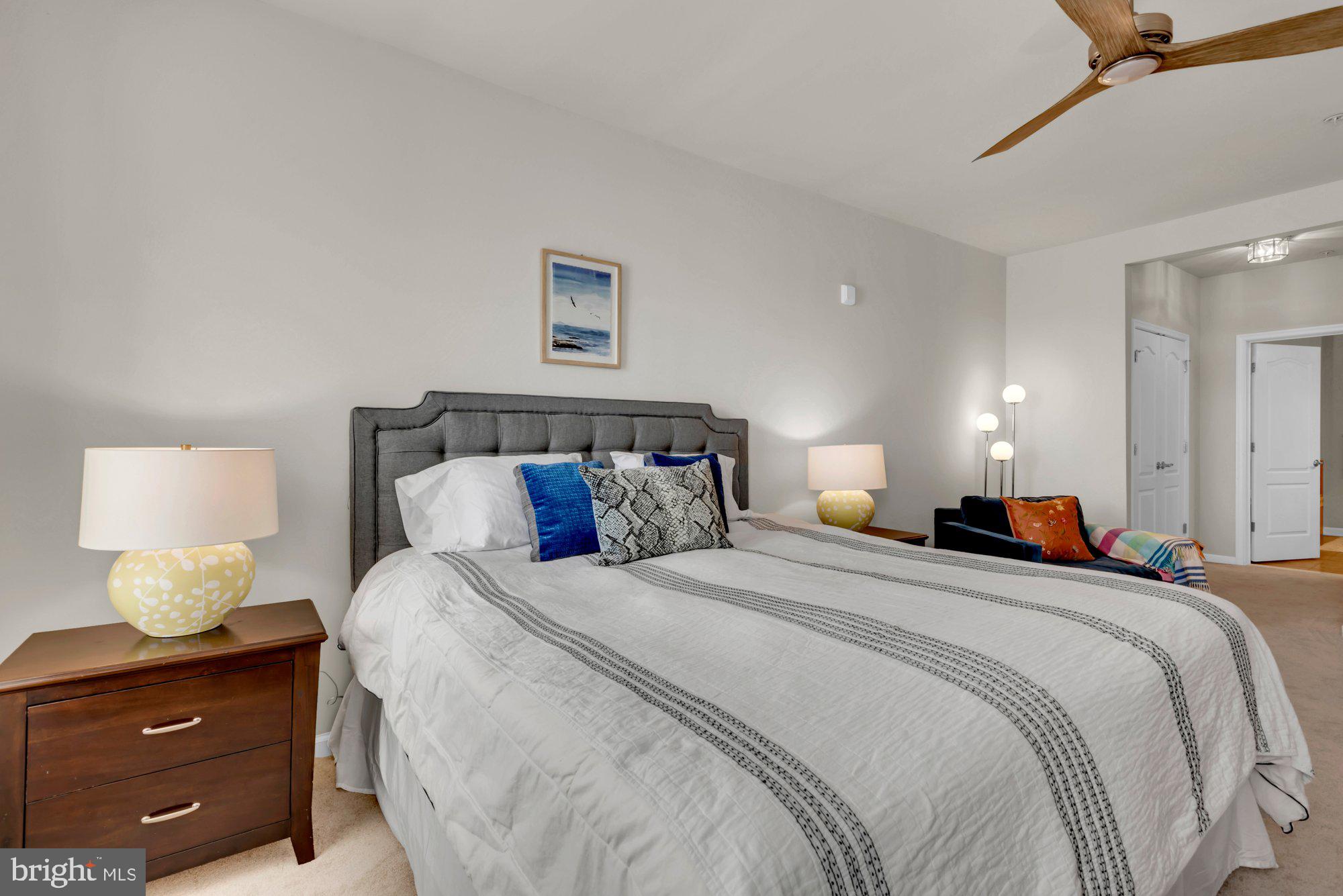 CARROLLS CREEK - Residential