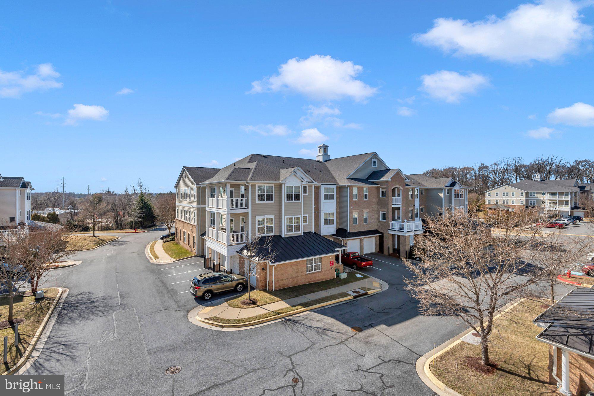 CARROLLS CREEK - Residential