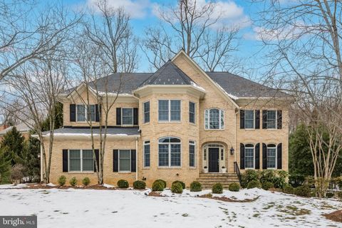 Photo of 8504 Pierce Point Court, POTOMAC, MD 20854 (MLS # MDMC2164800)