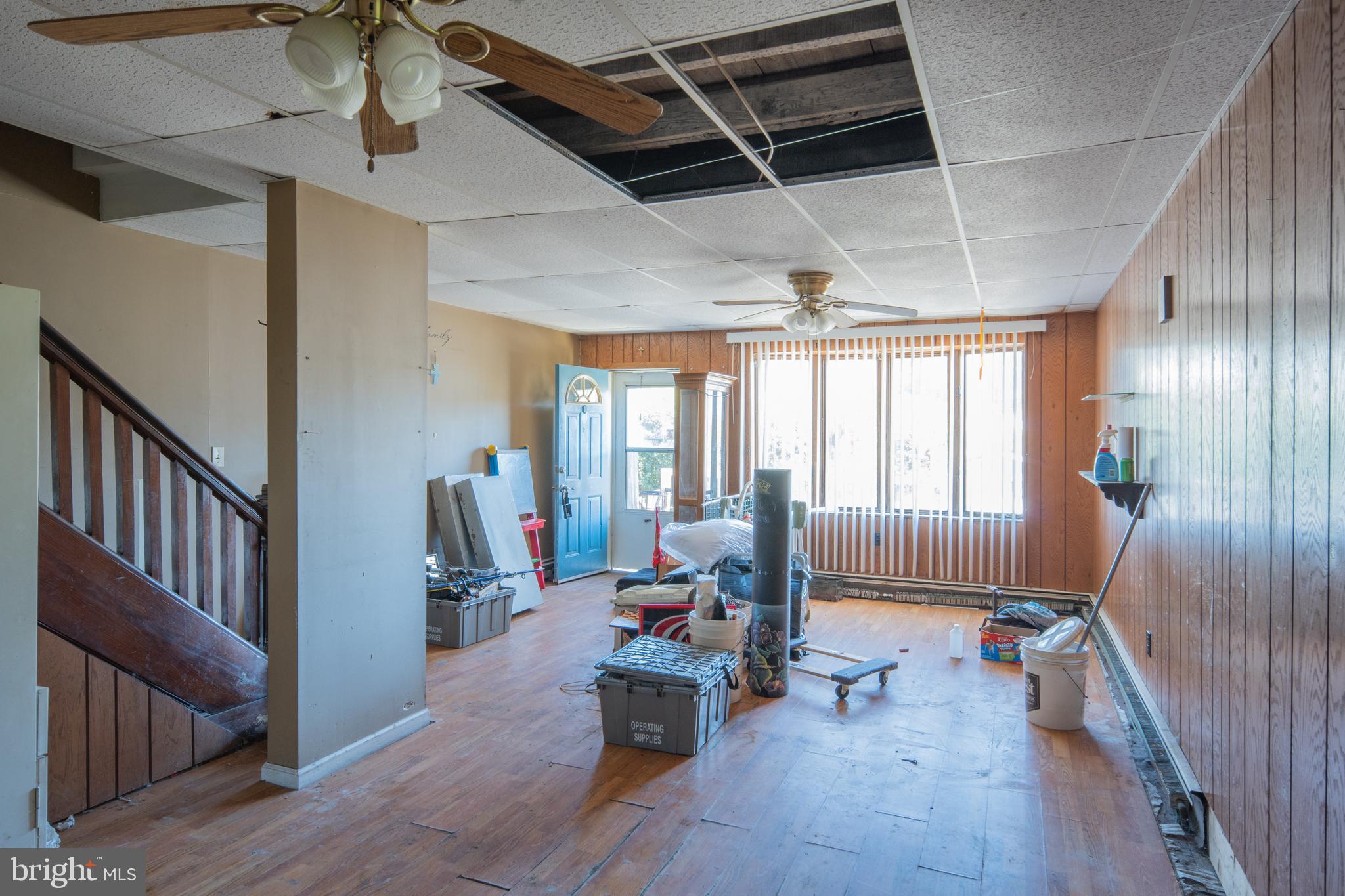 308 N RAILROAD STREET