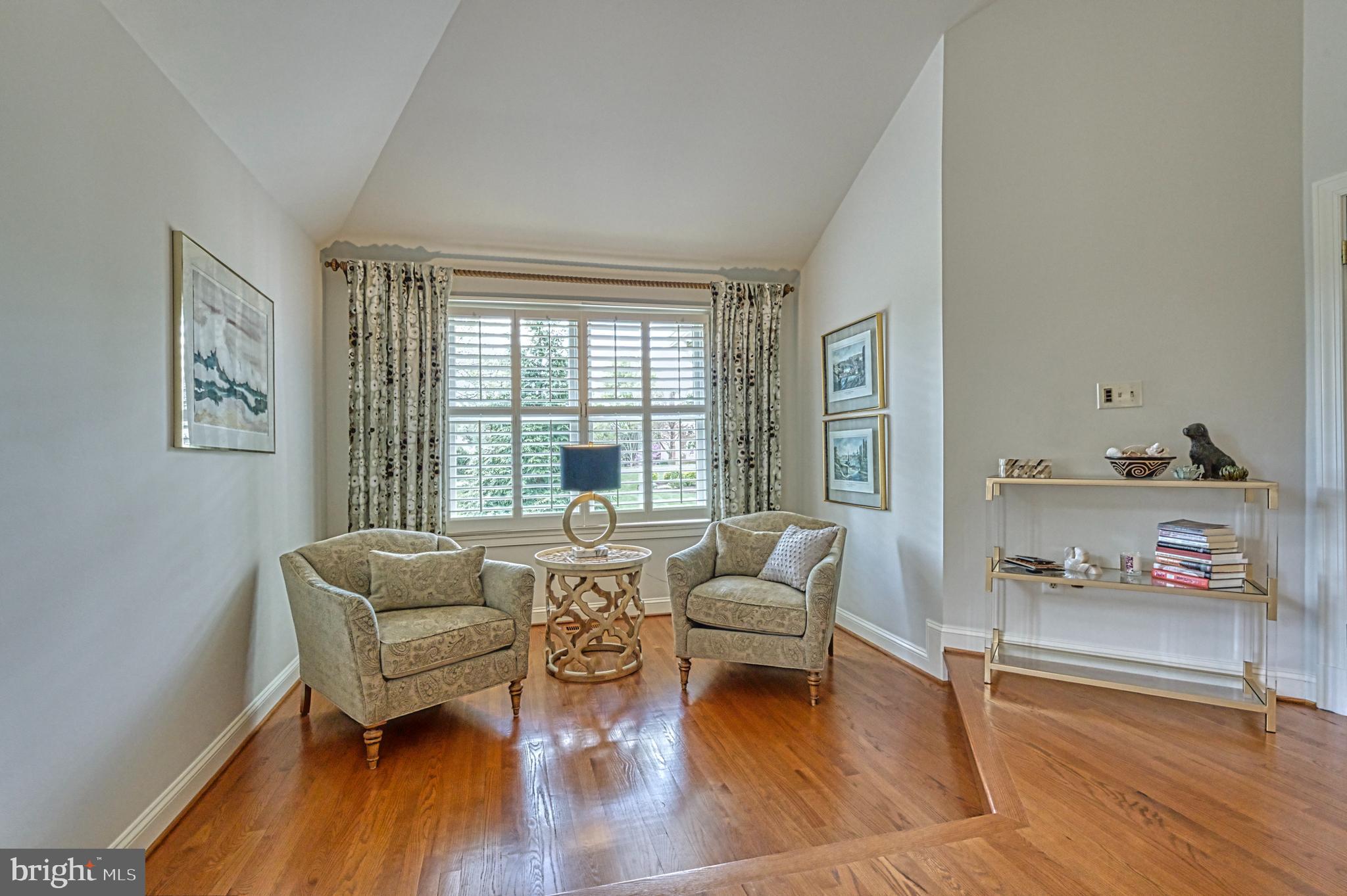 HUNTERS PLACE - Residential