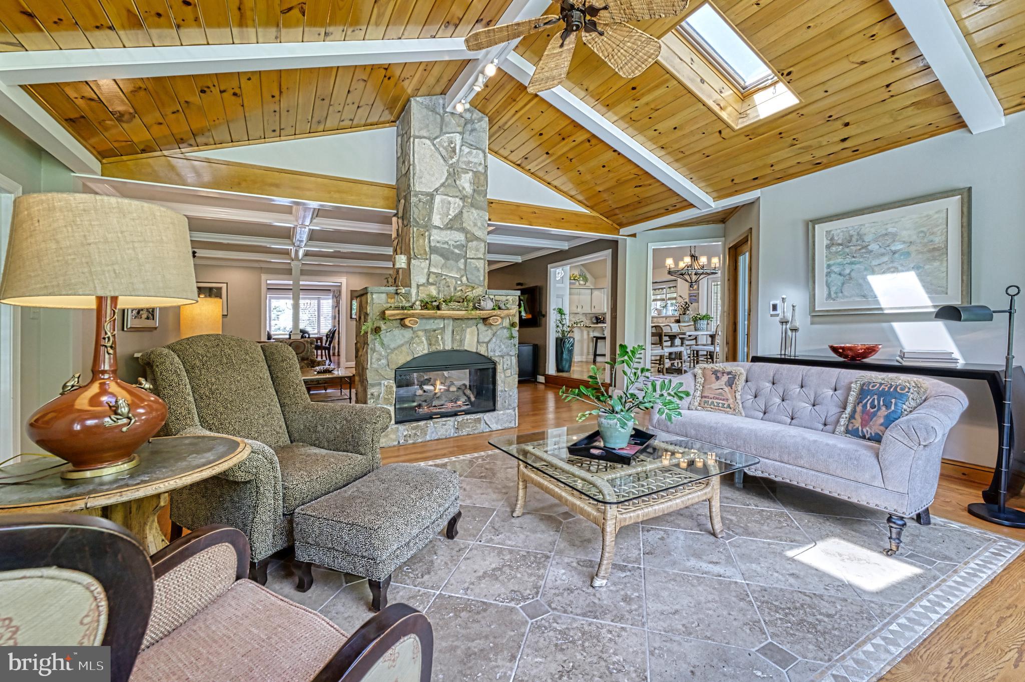 HUNTERS PLACE - Residential