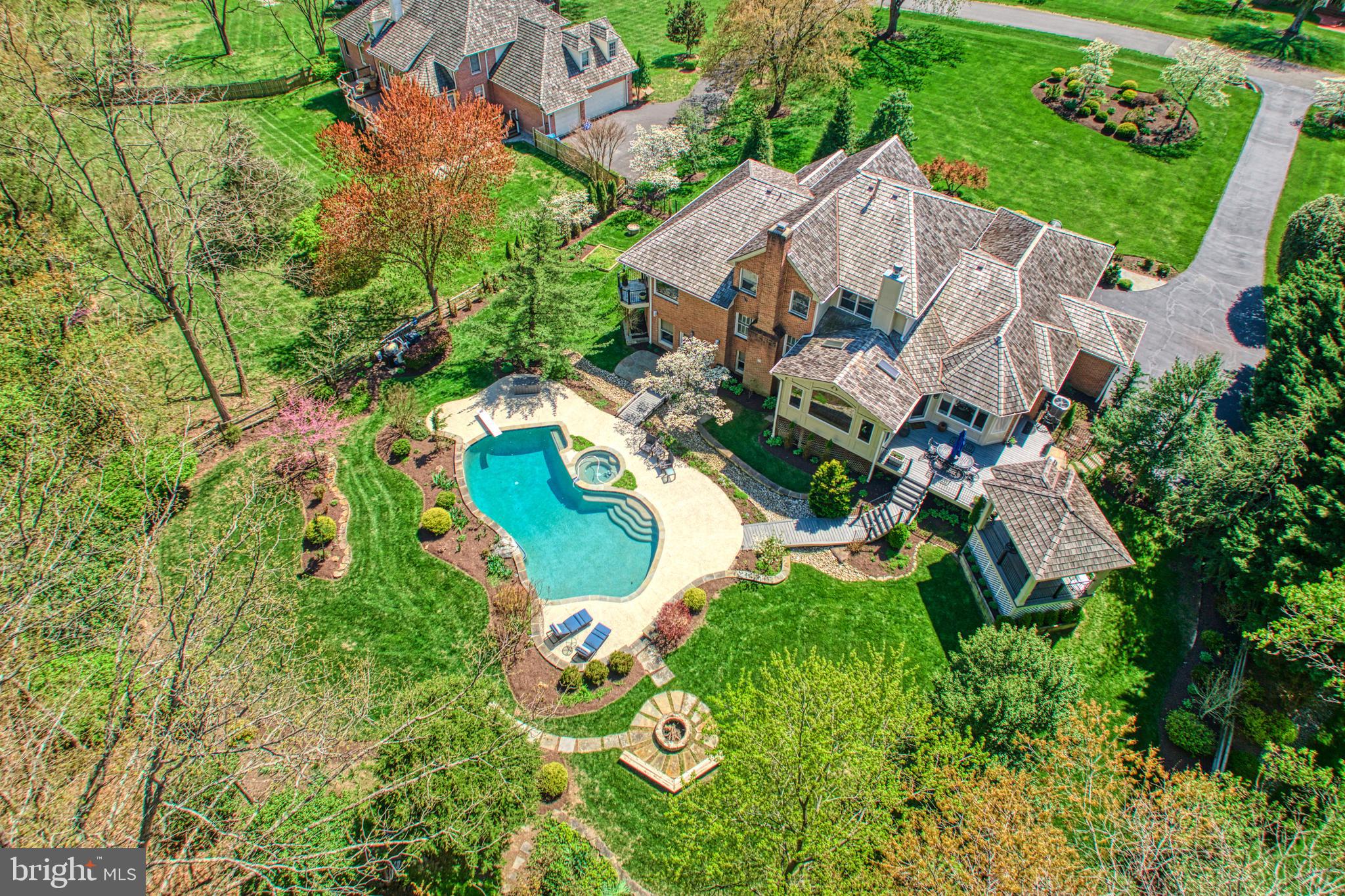 HUNTERS PLACE - Residential