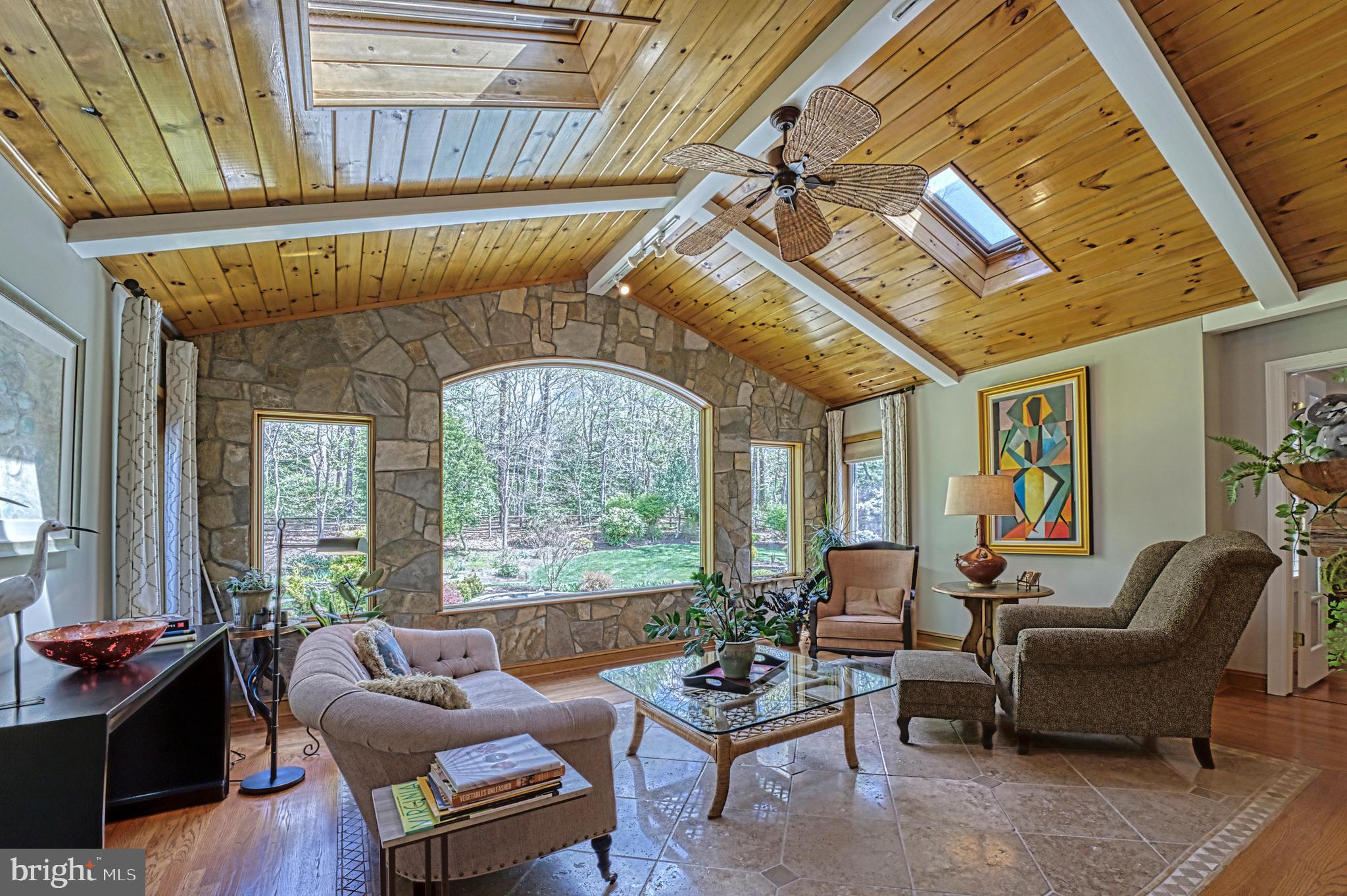 HUNTERS PLACE - Residential